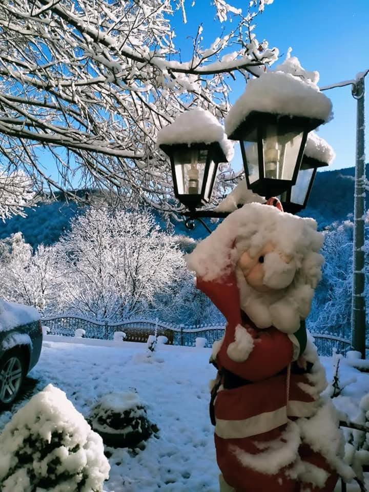 B&B Casa Dell'Orso Лурисия Екстериор снимка