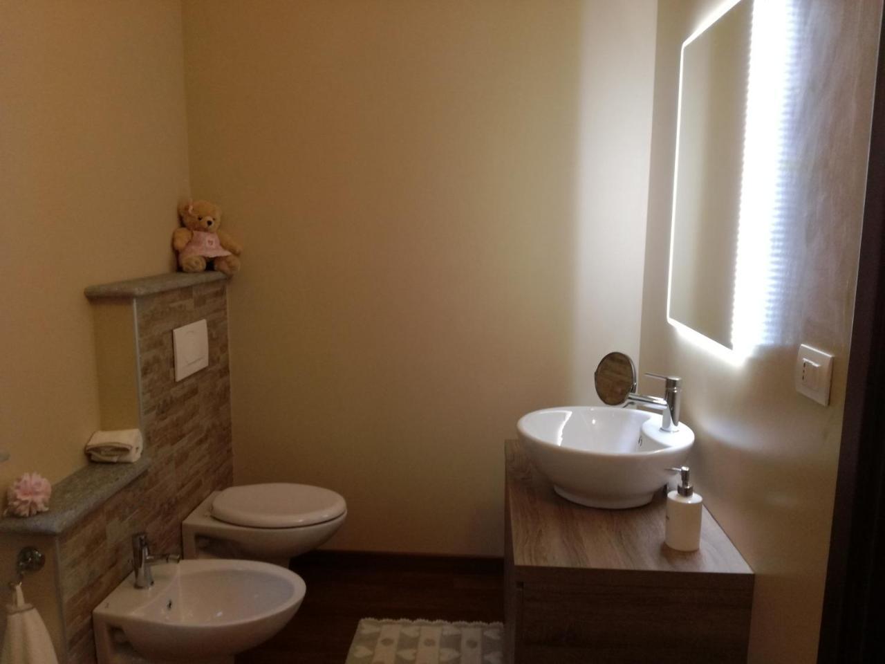 B&B Casa Dell'Orso Лурисия Екстериор снимка